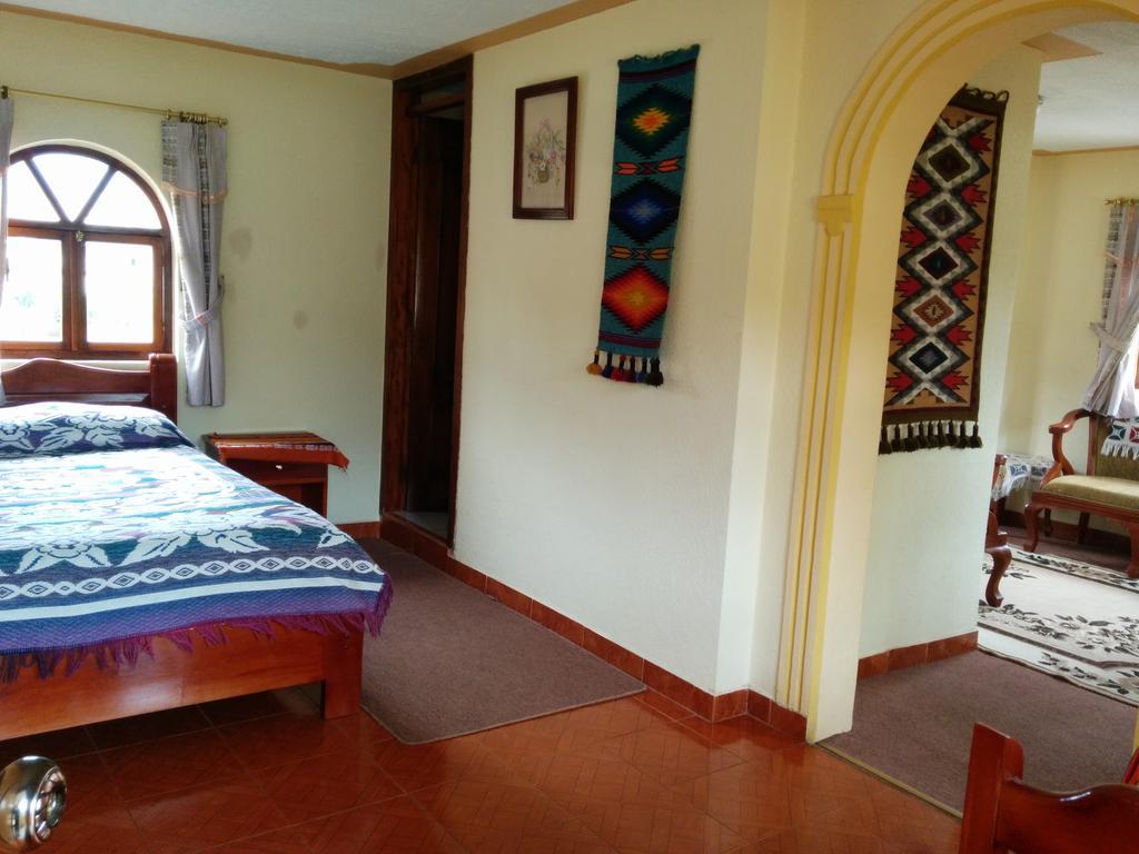 אוטהוואלו Hostal Curinan מראה חיצוני תמונה