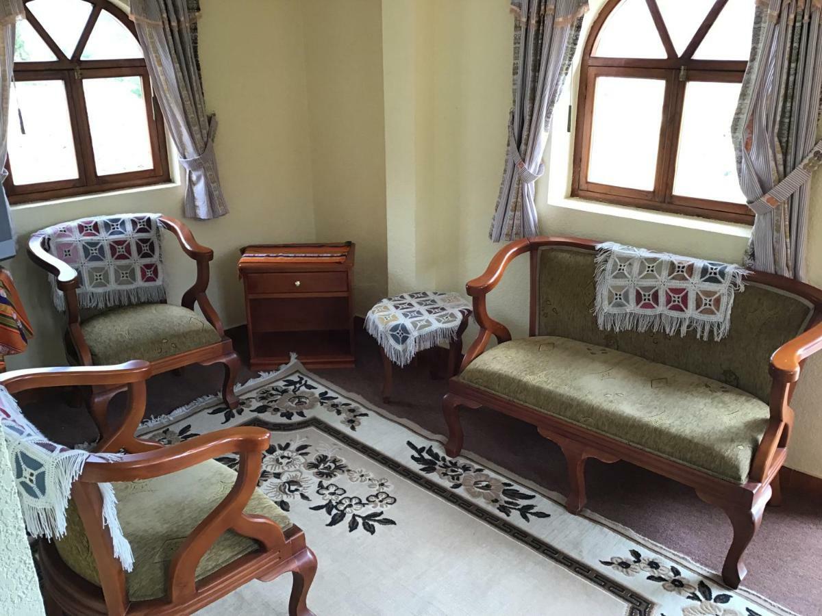 אוטהוואלו Hostal Curinan מראה חיצוני תמונה