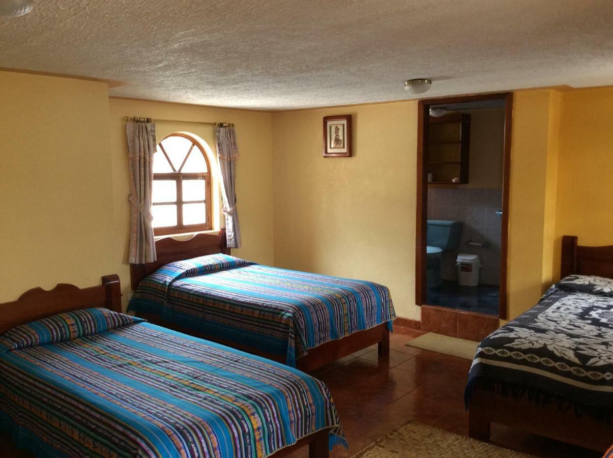 אוטהוואלו Hostal Curinan מראה חיצוני תמונה