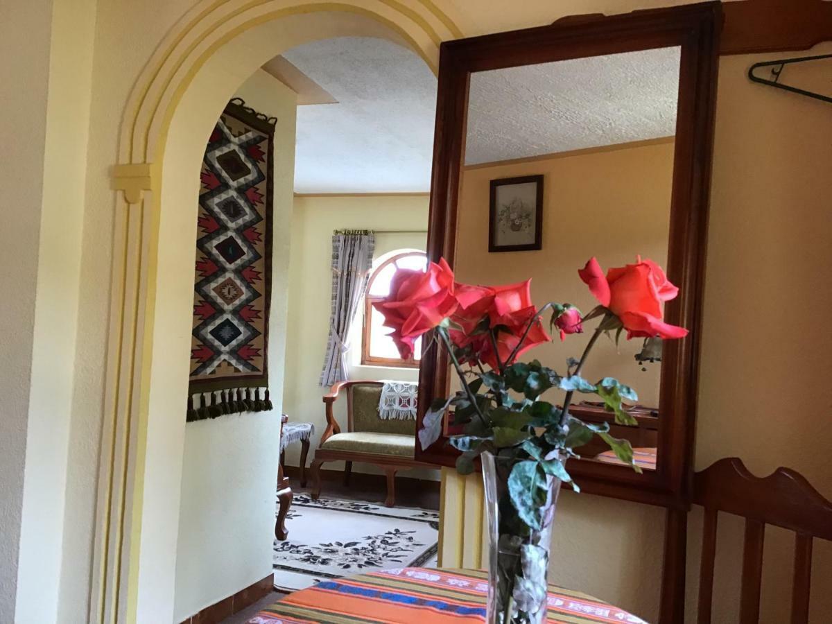 אוטהוואלו Hostal Curinan מראה חיצוני תמונה