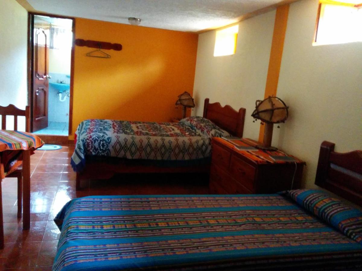 אוטהוואלו Hostal Curinan מראה חיצוני תמונה
